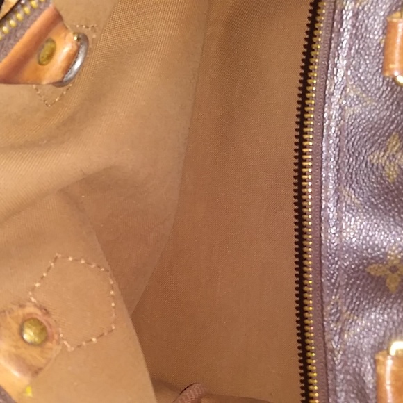 LV Speedy 35 - Picture 3 of 11